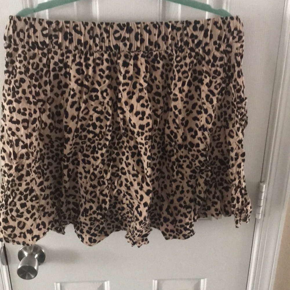 Leopard print skirt
